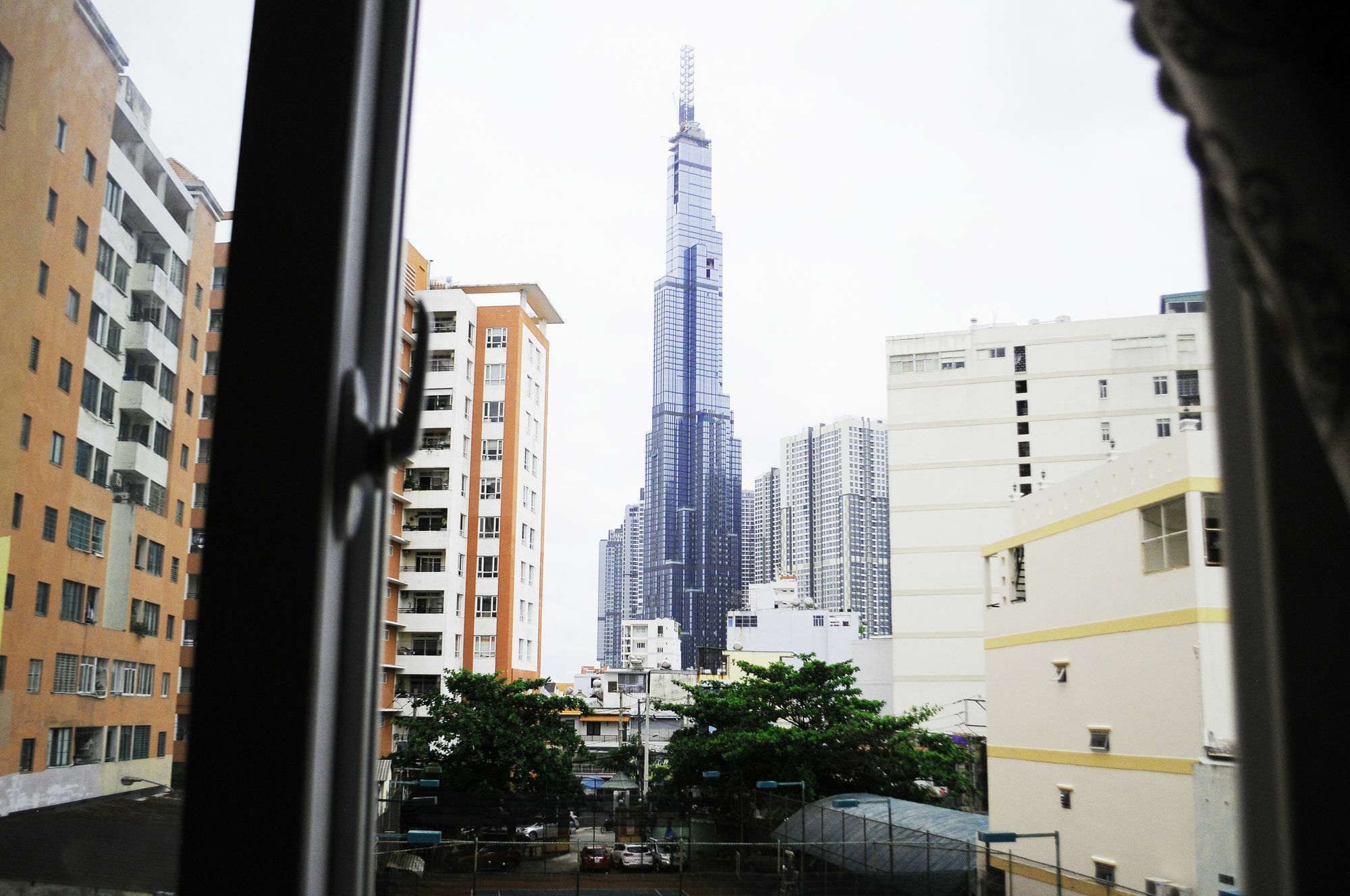 Paragon Saigon Ho-Chi-Minh-Stadt Exterior foto