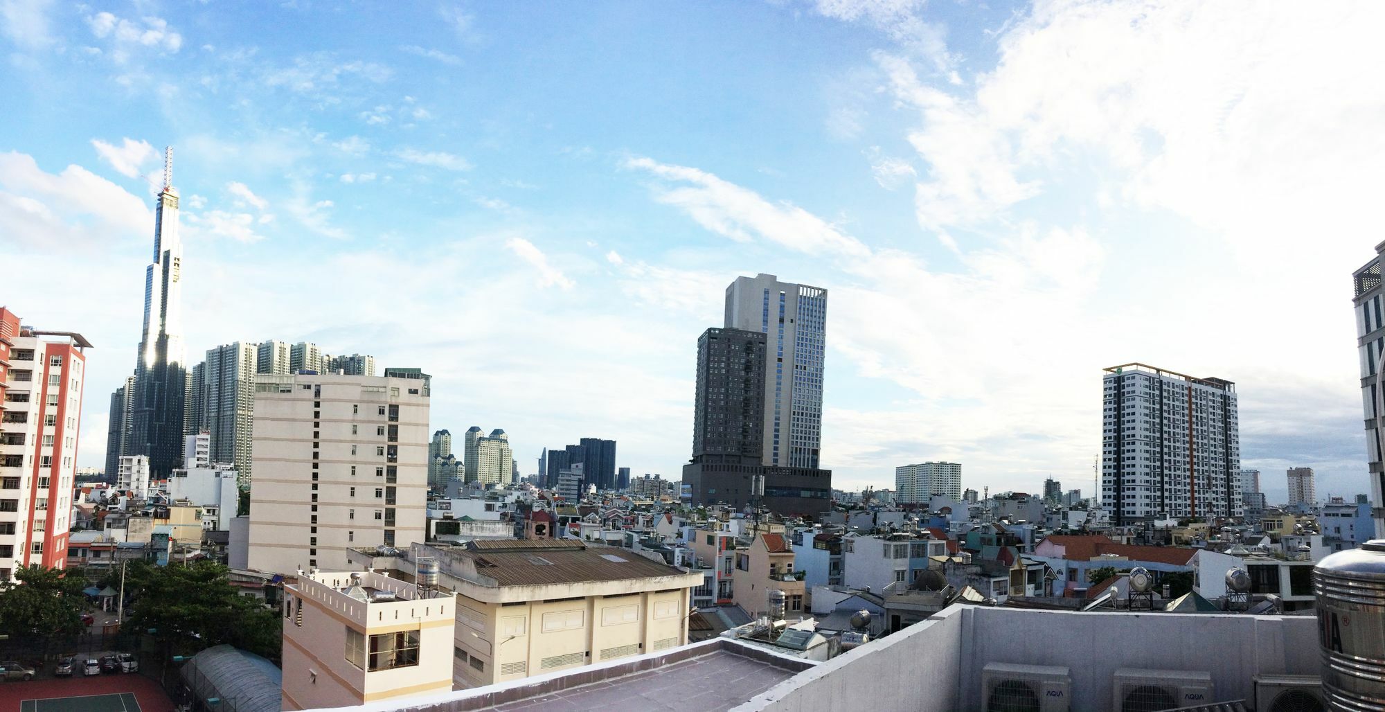 Paragon Saigon Ho-Chi-Minh-Stadt Exterior foto